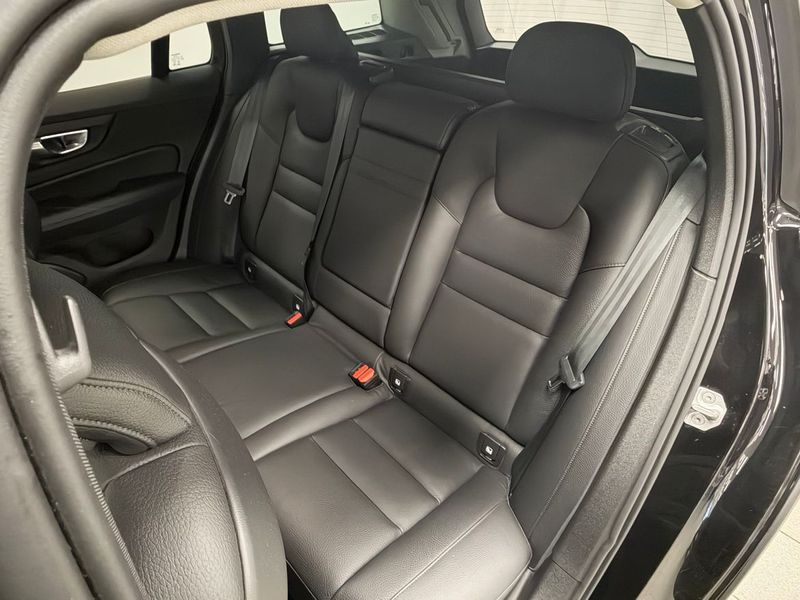 Volvo V60 bild 18