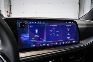 Chevrolet Suburban bild 27