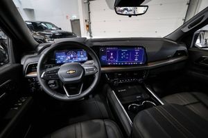 Chevrolet Suburban bild 16