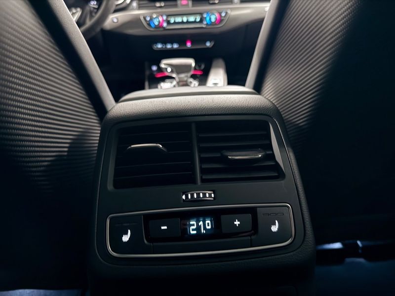 Audi RS5 bild 10