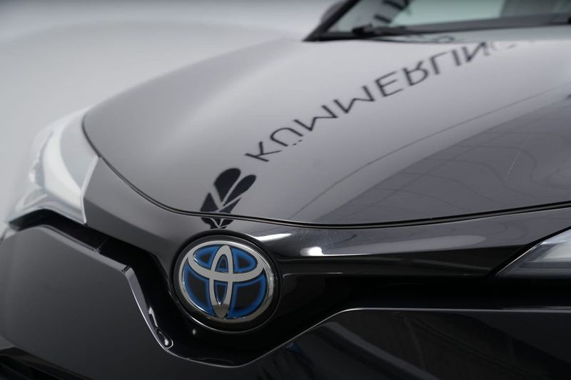 Toyota C-HR bild 3