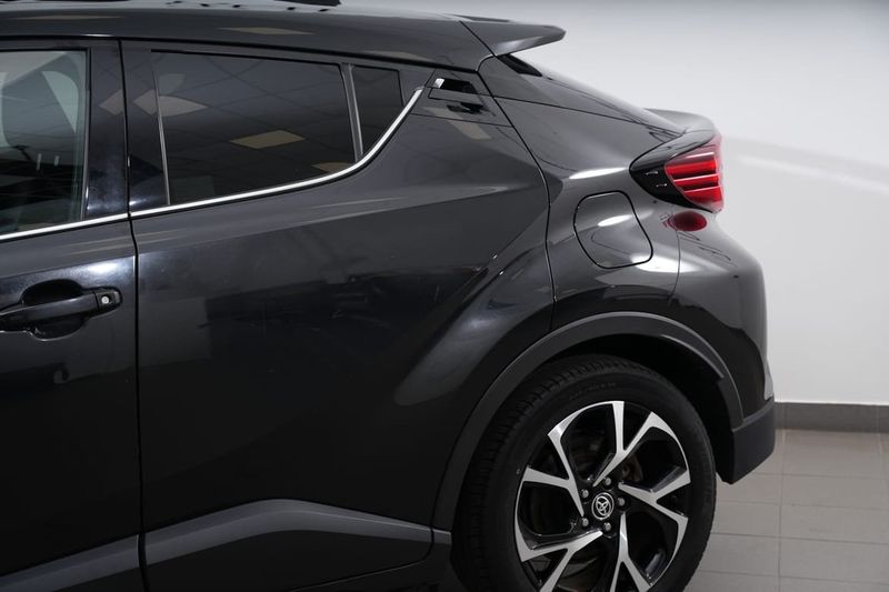 Toyota C-HR bild 8