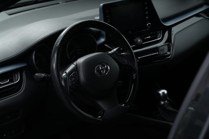 Toyota C-HR bild 12