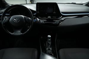 Toyota C-HR bild 17