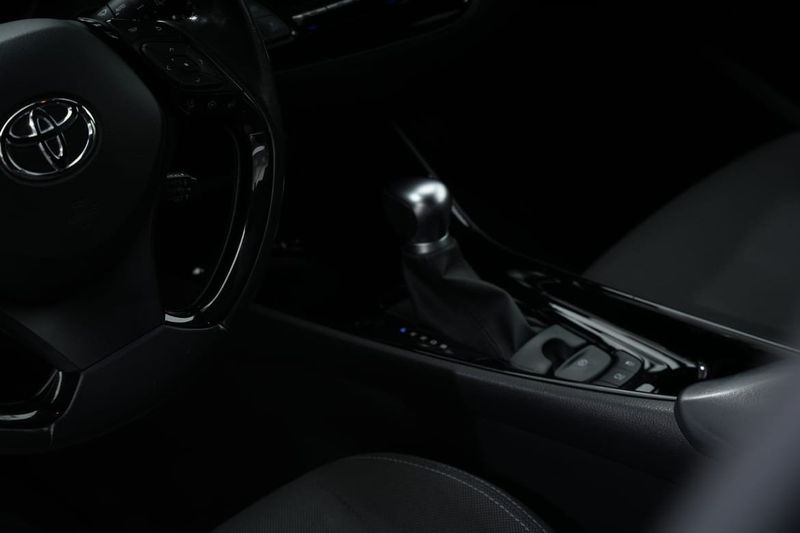 Toyota C-HR bild 13
