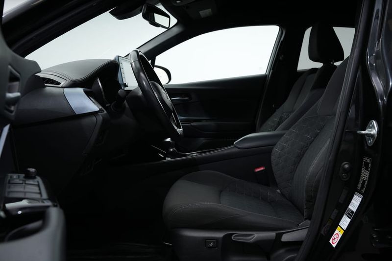 Toyota C-HR bild 11