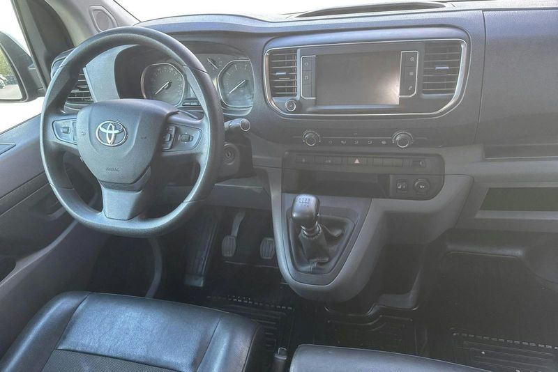 Toyota Proace bild 6