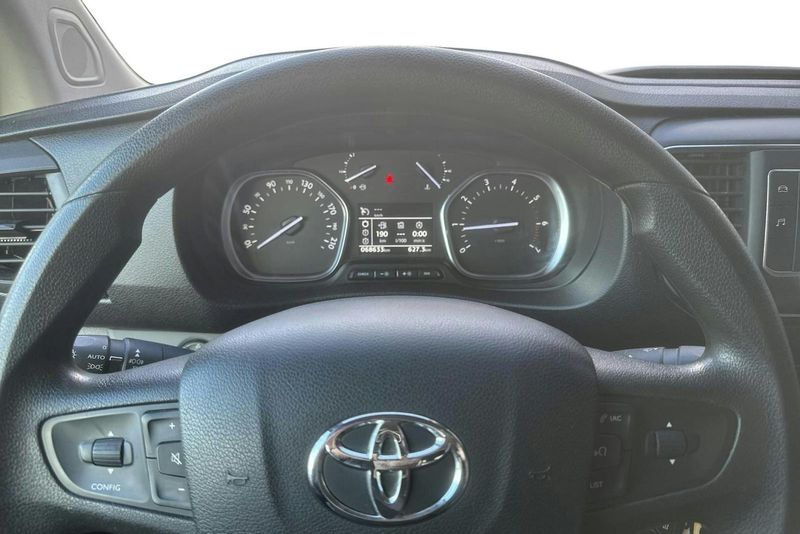 Toyota Proace bild 10