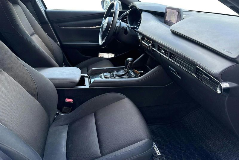 Mazda 3 bild 7