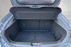 Mazda 3 bild 9