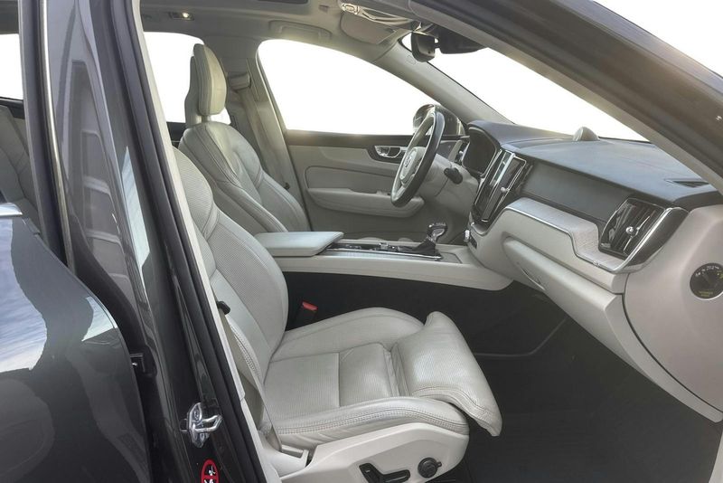 Volvo XC60 bild 7