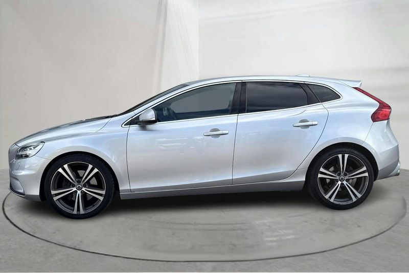 Volvo V40 bild 2