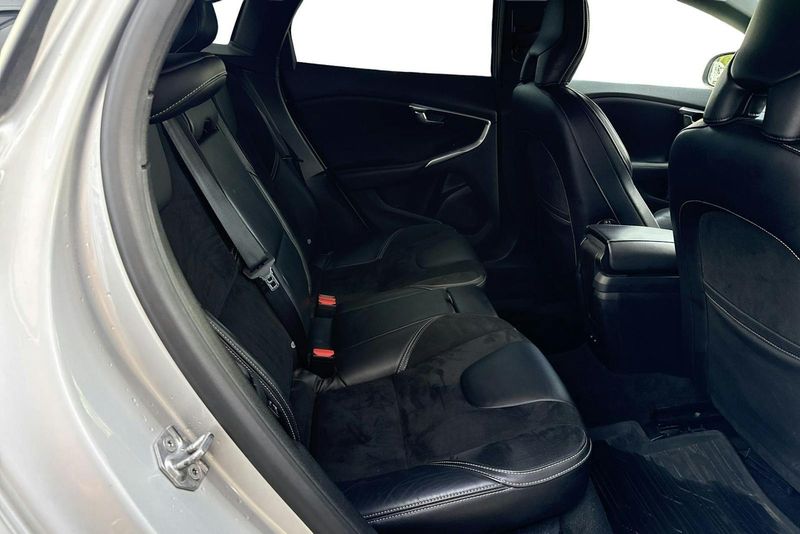 Volvo V40 bild 8