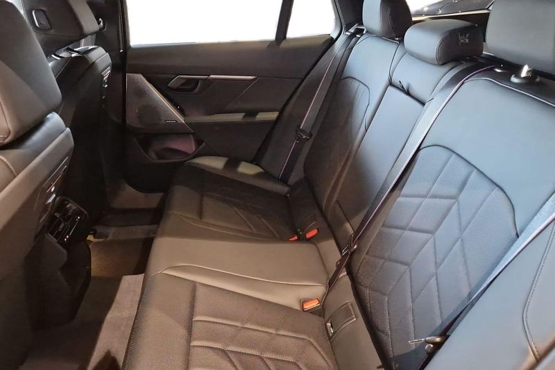 BMW 530 bild 13
