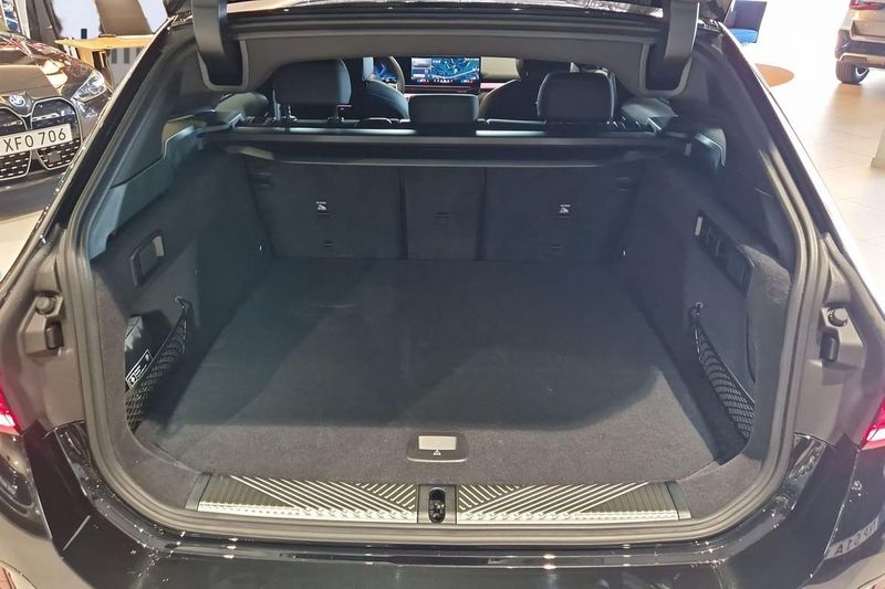 BMW 530 bild 12