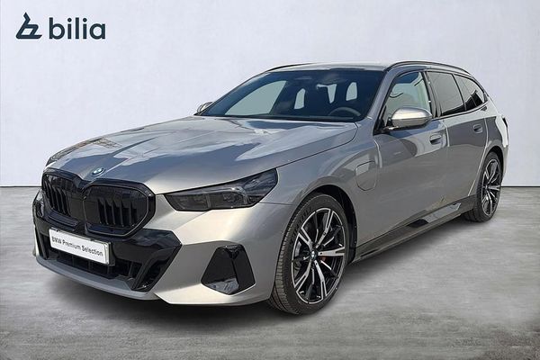 BMW 530 e xDrive Touring M Sport Business M-Sport Pro DEMO - 2026