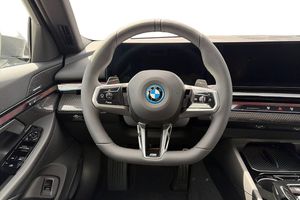 BMW 530 bild 11