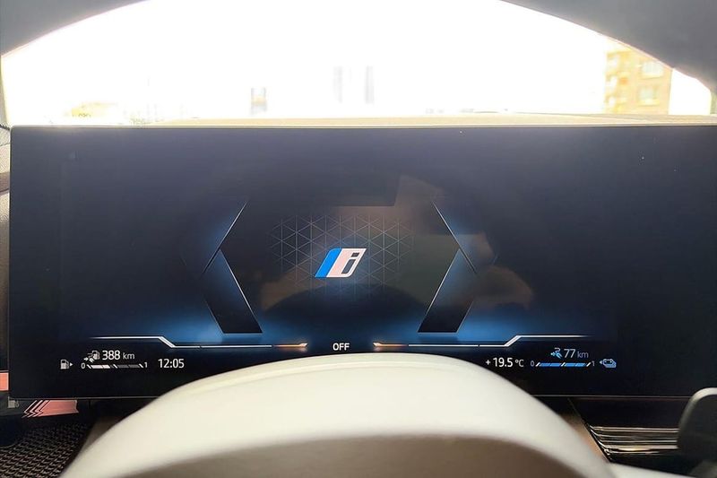 BMW 530 bild 16