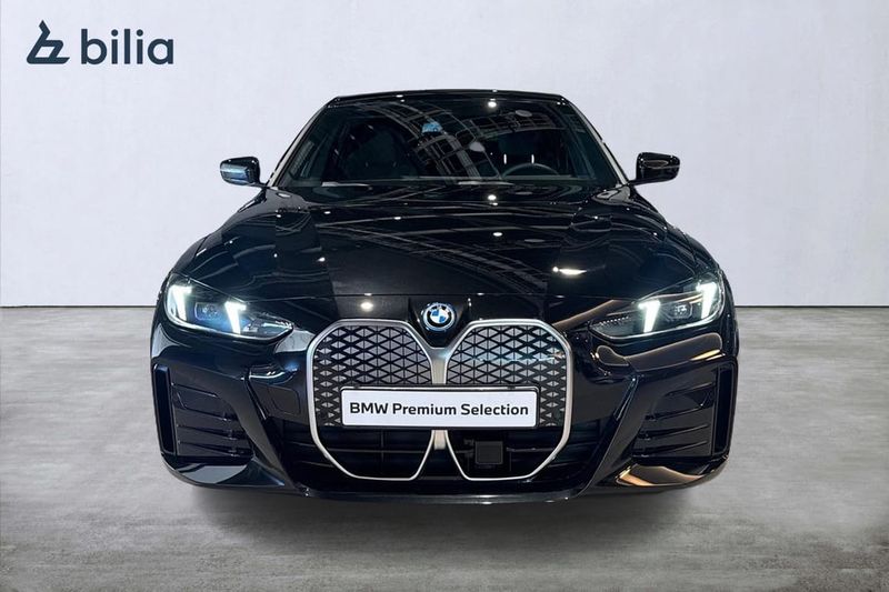 BMW i4 bild 6