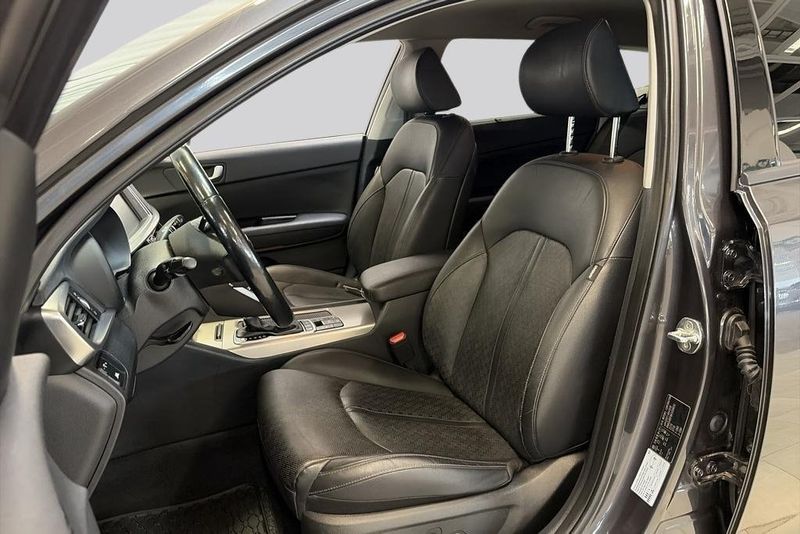 Kia Optima bild 8