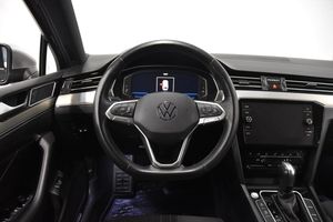 Volkswagen Passat bild 2