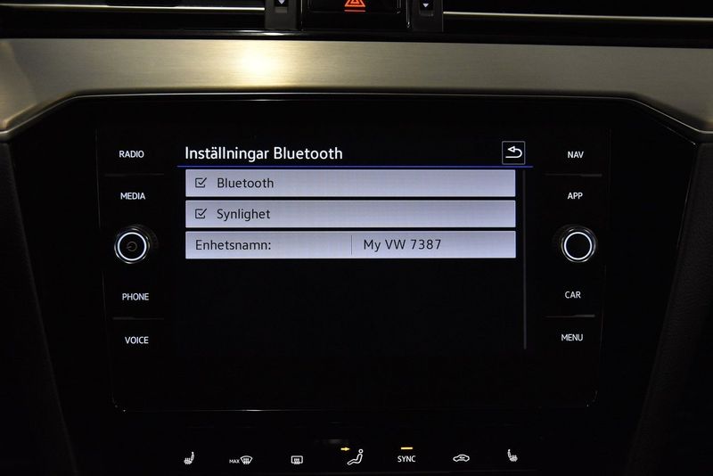 Volkswagen Passat bild 18