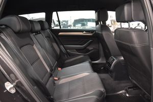 Volkswagen Passat bild 13