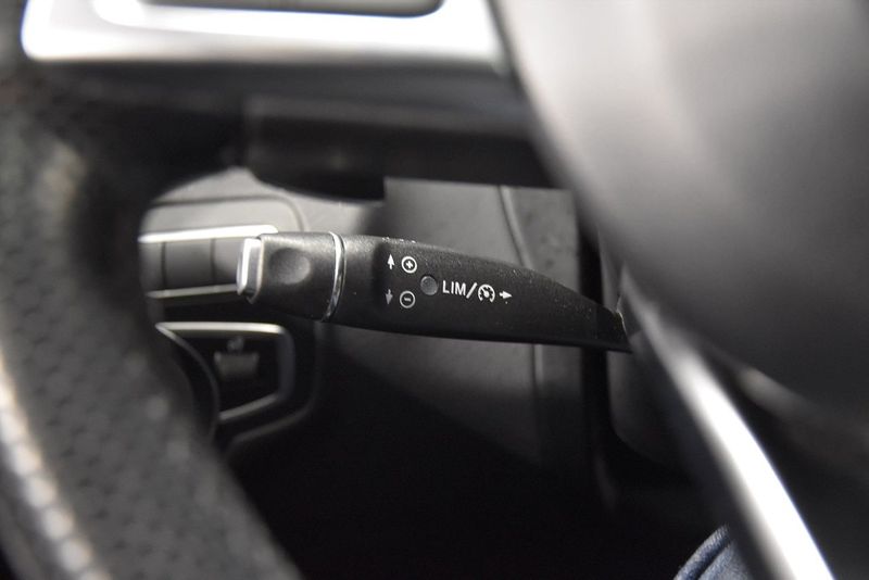 Mercedes GLC220 bild 12