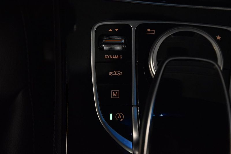 Mercedes GLC220 bild 18