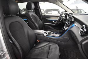 Mercedes GLC220 bild 13