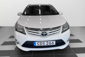 Toyota Avensis bild 5