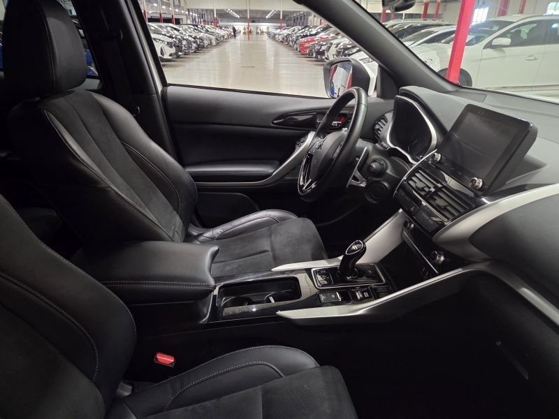 Mitsubishi Eclipse Cross bild 4