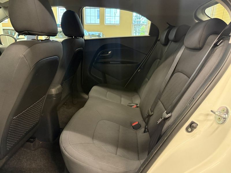 Kia Rio bild 10