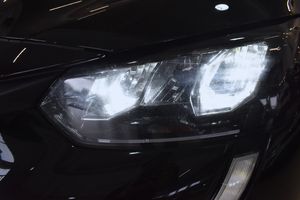 Peugeot 208 bild 14
