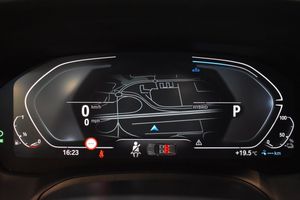 BMW 330 bild 12