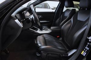 BMW 330 bild 9