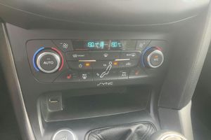 Ford Focus bild 11