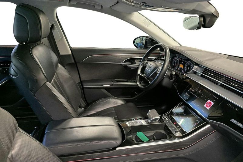 Audi A8 bild 7