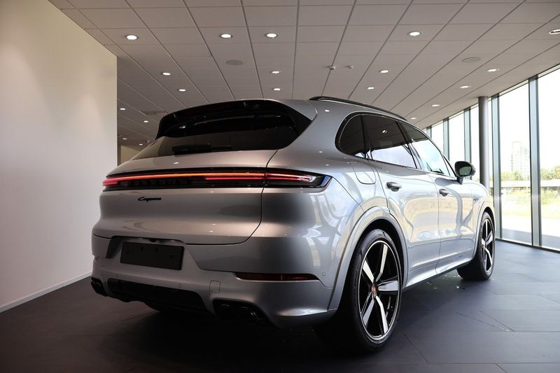 Porsche Cayenne bild 6