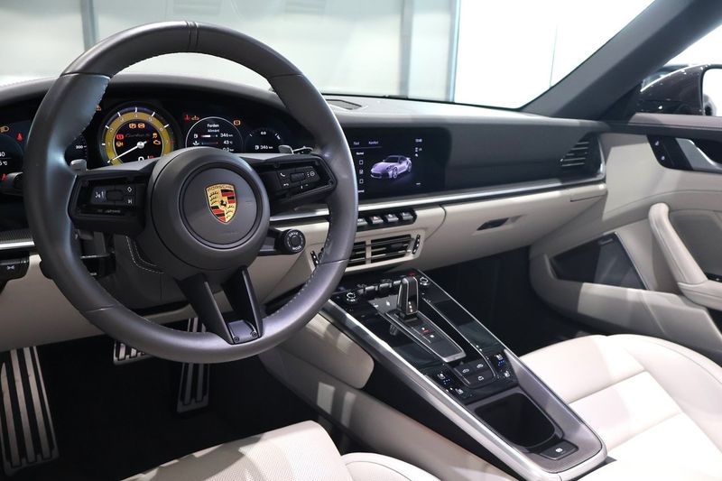 Porsche 992 bild 18