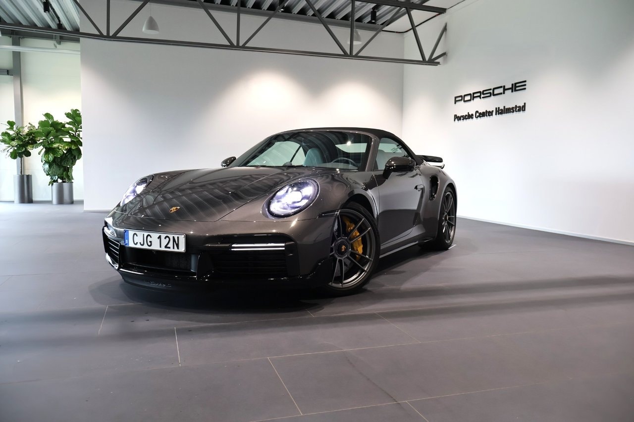 Porsche 992