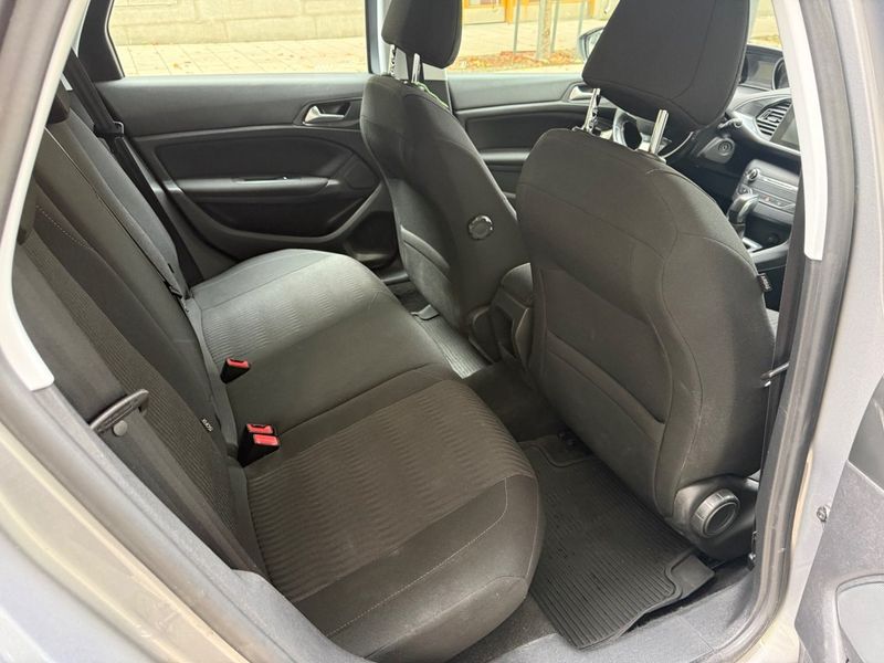 Peugeot 308 SW bild 10