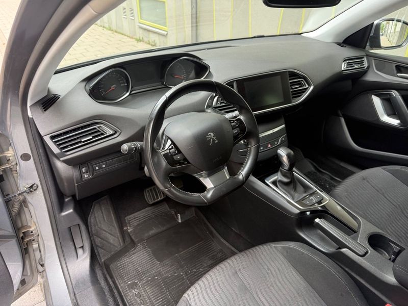 Peugeot 308 SW bild 13
