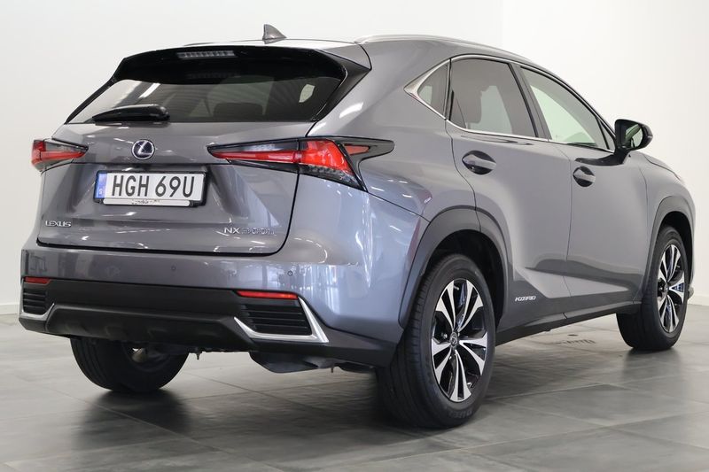 Lexus NX bild 5