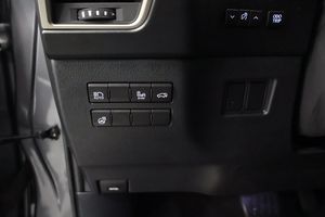 Lexus NX bild 15