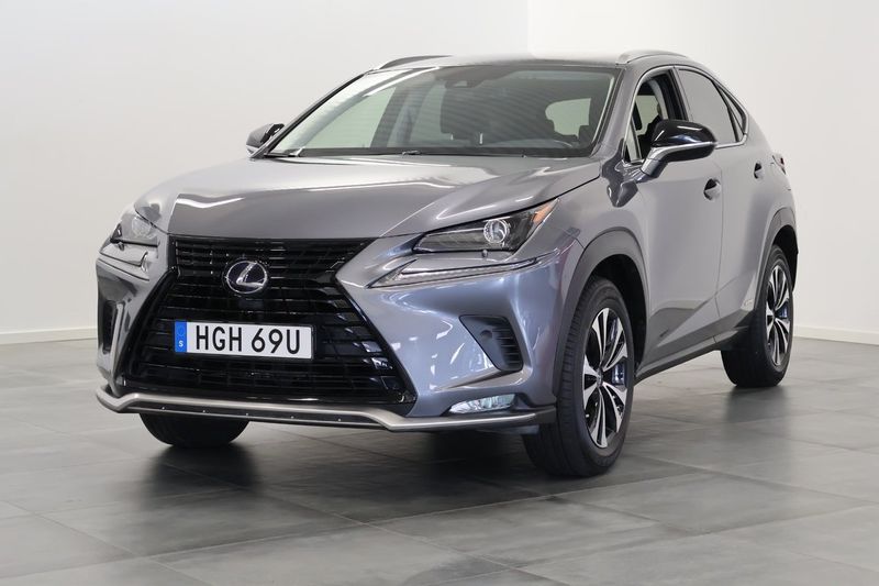 Lexus NX bild 4