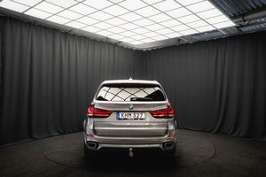 BMW X5 bild 8