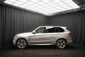 BMW X5 bild 10