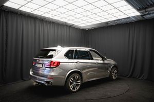BMW X5 bild 7