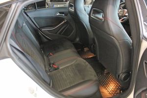 Mercedes CLA220 bild 14
